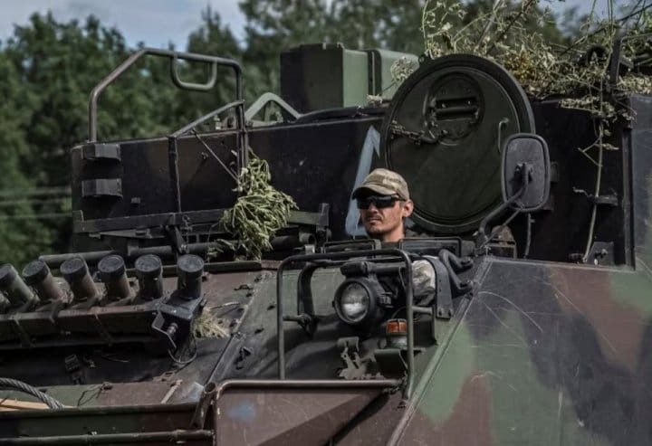 অভিযানে মনোবল বেড়েছে ইউক্রেনের সেনাদের । ছবি : রয়টার্স