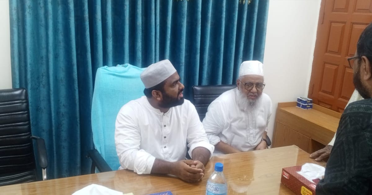 ছাত্রশিবিরের সভাপতি মনজুরুল ইসলাম ও মহানগর জামায়াতের আমির শাজাহান চৌধুরী