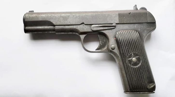 লুটের পর উদ্ধার হওয়া পিস্তল